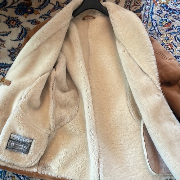 Shearling coat - Picture 5 of 14